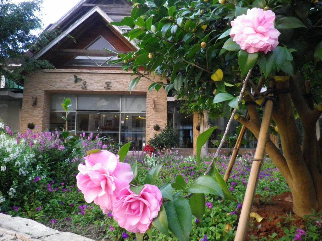 We Resort Sun Moon Lake Buitenkant foto