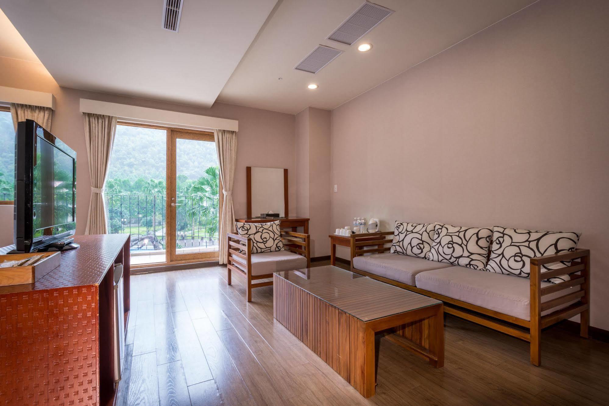 We Resort Sun Moon Lake Buitenkant foto